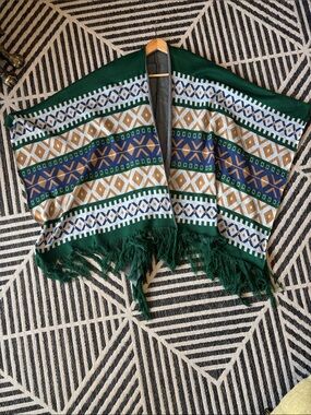Men's Green Patterned Fringe poncho